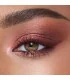 Charlotte Tilbury Pillow Talk Dreams Eyeshadow on Eyes - آرایش چشم مدل با پالت سایه چشم شارلوت تیلبری پیلوتاک دریمز