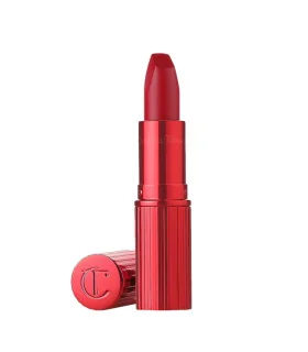 رژ لب شارلوت تیلبری Pizzazz بدون کاور از نمای نزدیک - charlotte tilbury pizzazz lipstick