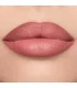 نمای رنگ رژلب شارلوت تیلبری Pillow Talk Original روی لب